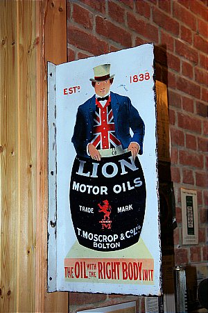 LION MOTOR OIL - click to enlarge